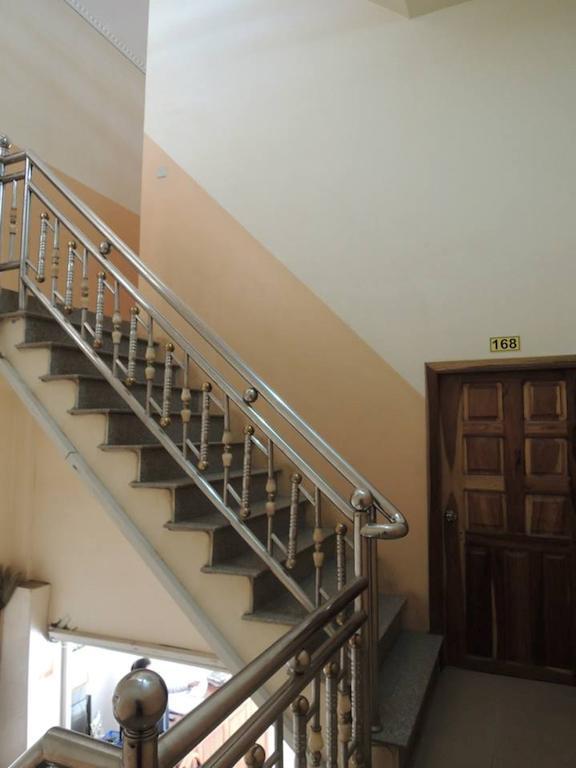 Shang Hai Guesthouse Battambang Luaran gambar